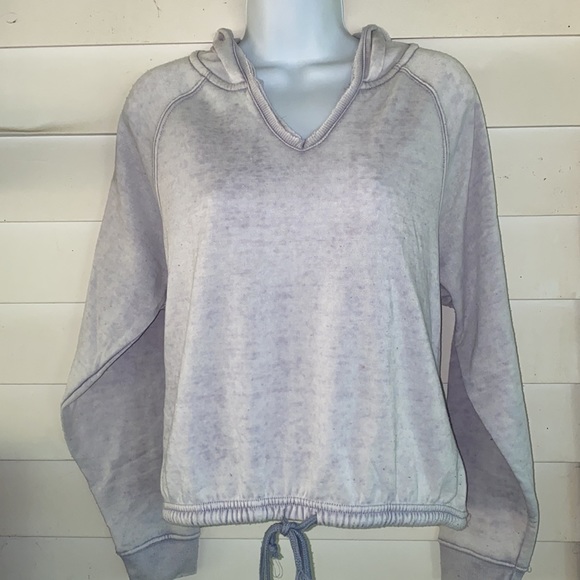 Hippy Rose 🥀 Lightweight Cropped Hoodie - Picture 1 of 8